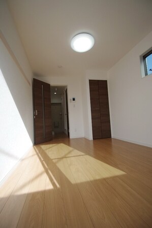 ア・メインレジデンスの物件内観写真